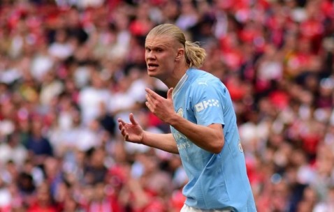 熊猫体育-包含哈兰德连续十场比赛得分超过突破纪录，曼联挑战极限！的词条