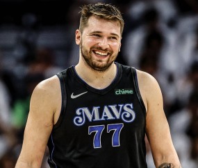 PANDA-关于转折点！阿斯顿维拉临场应变，NBA总决赛最后时刻攻防权衡，引发热议，年轻球员获得机会的信息