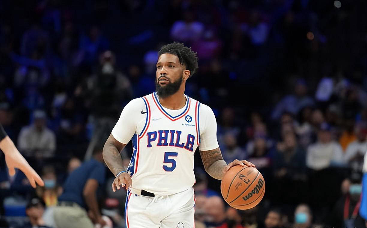  乔丹贝尔今晚到明天体检后天官宣 