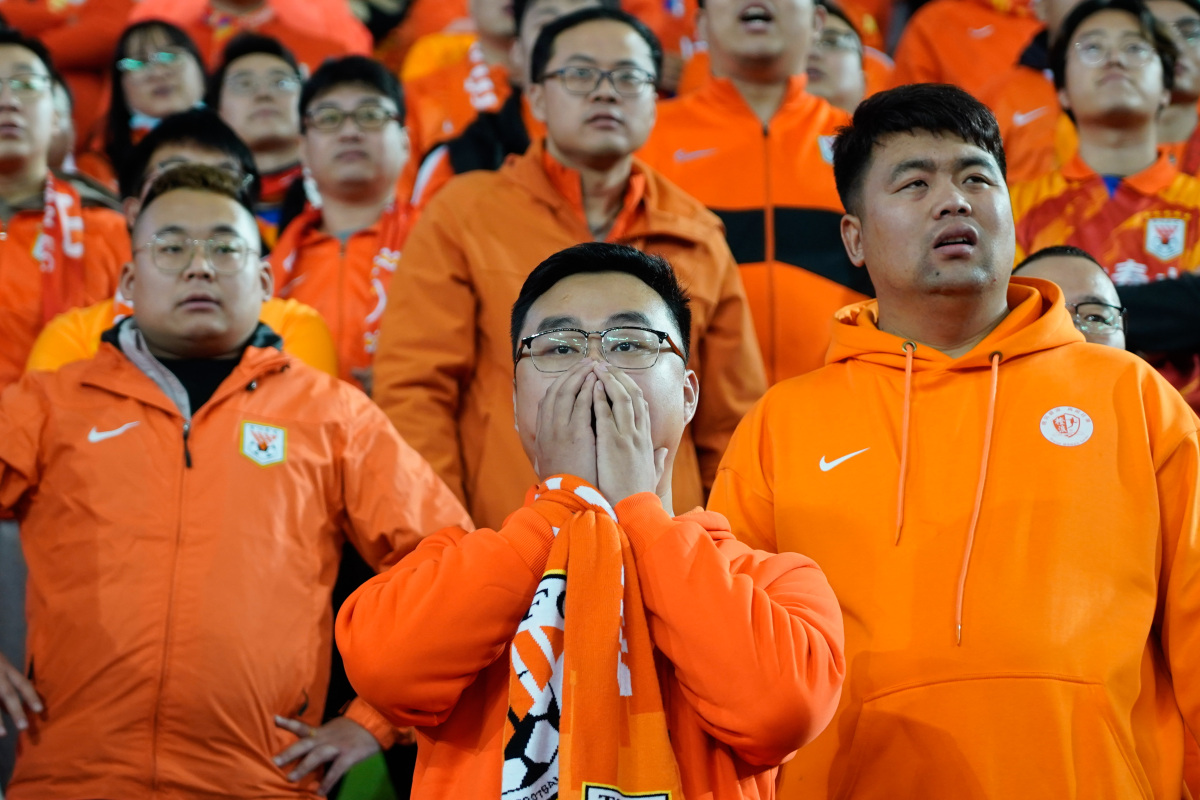 田径杯赛焦点战:北城迅豹队强势反弹江南巨龙队,客场强势带走胜利。战术板得到兑现 田径杯赛焦点战:北城迅豹队强势反弹江南巨龙队,客场强势带走胜利。战术板得到兑现