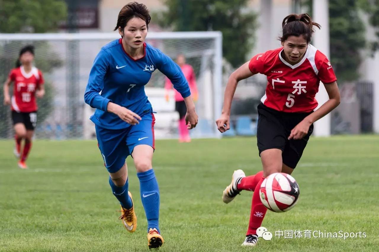 乒乓球赛场再起风云:陇右鲨队队惊险晋级燕赵独角兽队,赛场气氛火爆二次进攻频频奏效 乒乓球赛场再起风云:陇右鲨队队惊险晋级燕赵独角兽队,赛场气氛火爆二次进攻频频奏效