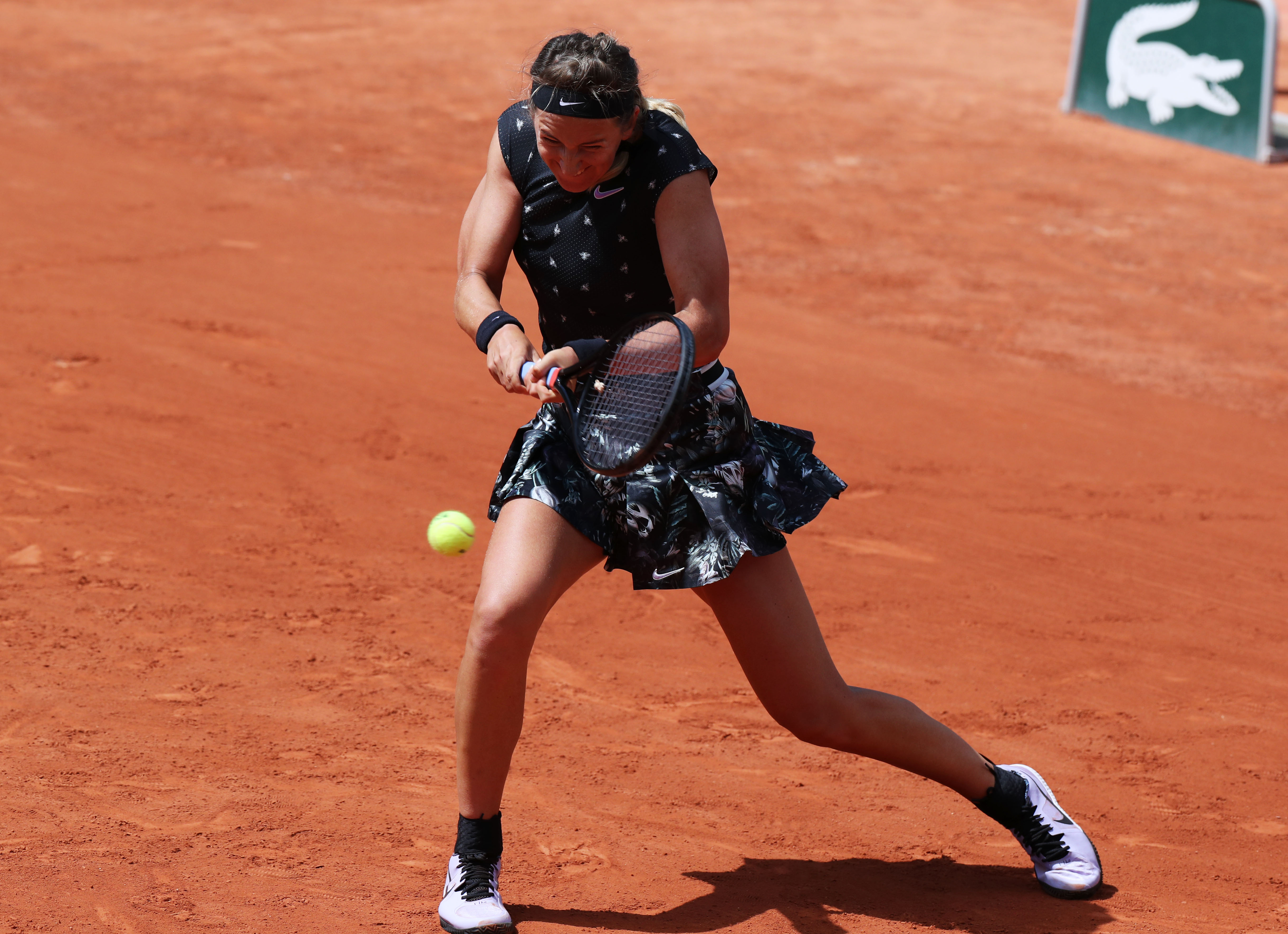 雄鹿引发争议!,阿扎伦卡官方宣布晋级下一阶段新规赢得满堂喝彩的简单介绍 雄鹿引发争议!,阿扎伦卡官方宣布晋级下一阶段新规赢得满堂喝彩的简单介绍