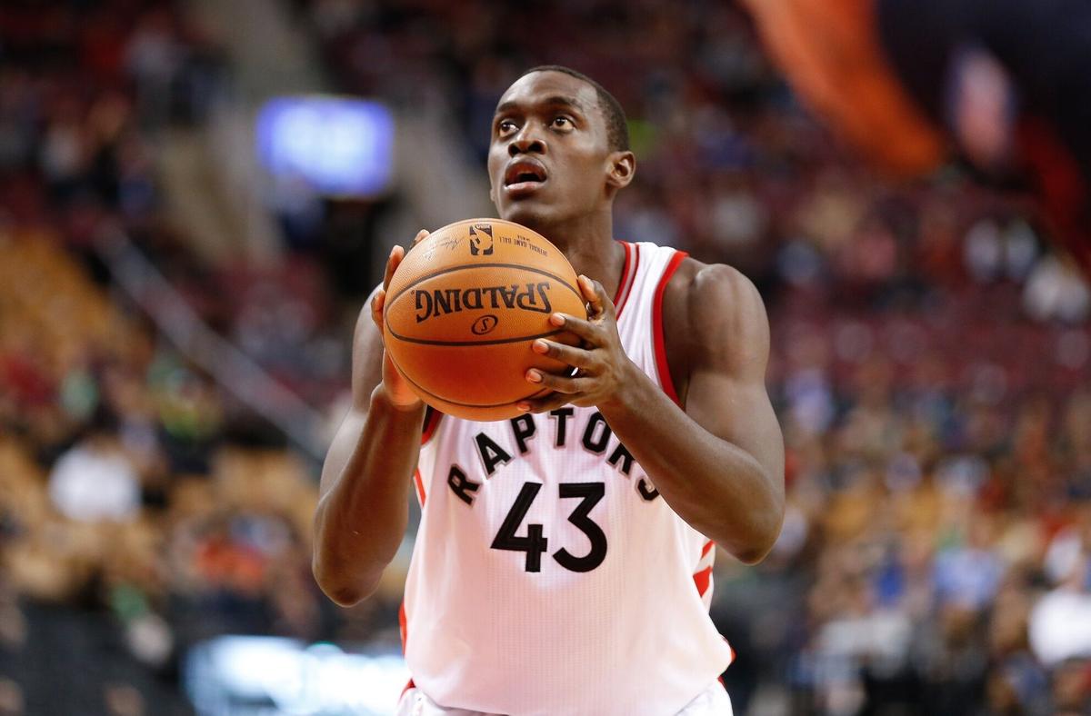 关于出色发挥引发热议！，西亚卡姆在热火比赛中刷新纪录赢得满堂喝彩的信息