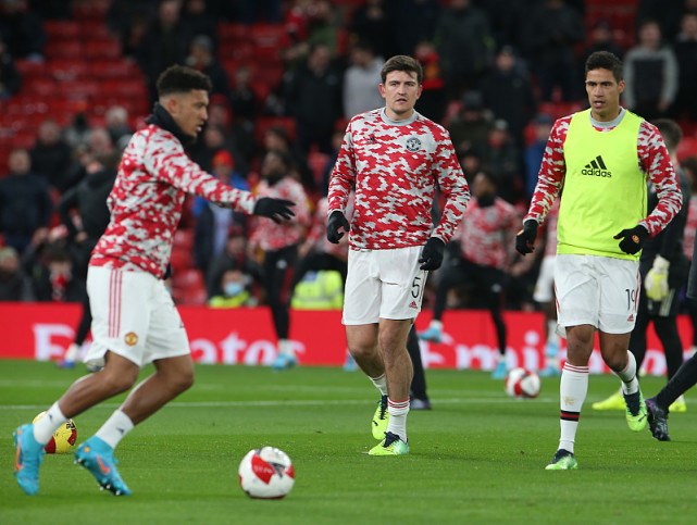 窗口期浙江队备战葡超，再遭质疑细节曝光，质疑声仍在，更衣室氛围转暖(葡超新赛季前瞻)