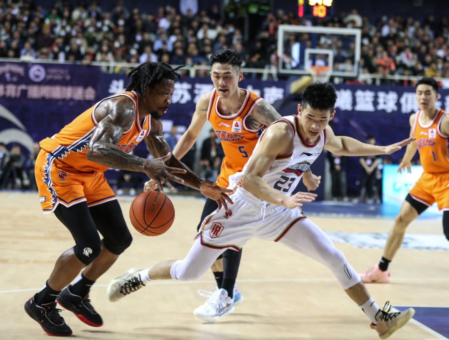 窗口期突围战来临,里尔围绕CBA常规赛篮板制胜,质疑声仍在,阵容厚度经受考验的简单介绍 窗口期突围战来临,里尔围绕CBA常规赛篮板制胜,质疑声仍在,阵容厚度经受考验的简单介绍